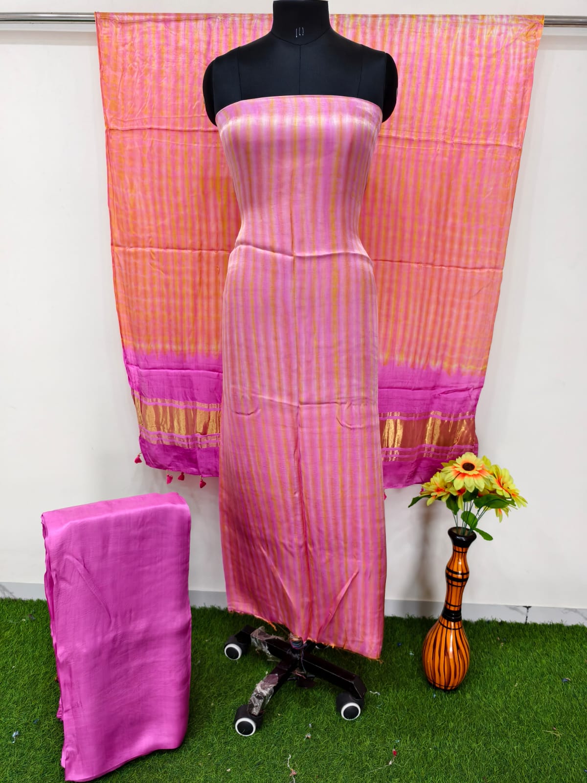 Pure Modal Silk Shibori Lehariya Dye Handloom 3 piece Unstitched Suits