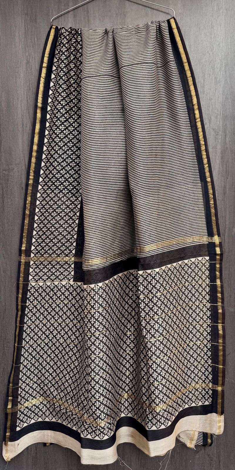 Chanderi Silk By Cotton Bagru Printed Saree - Image 8