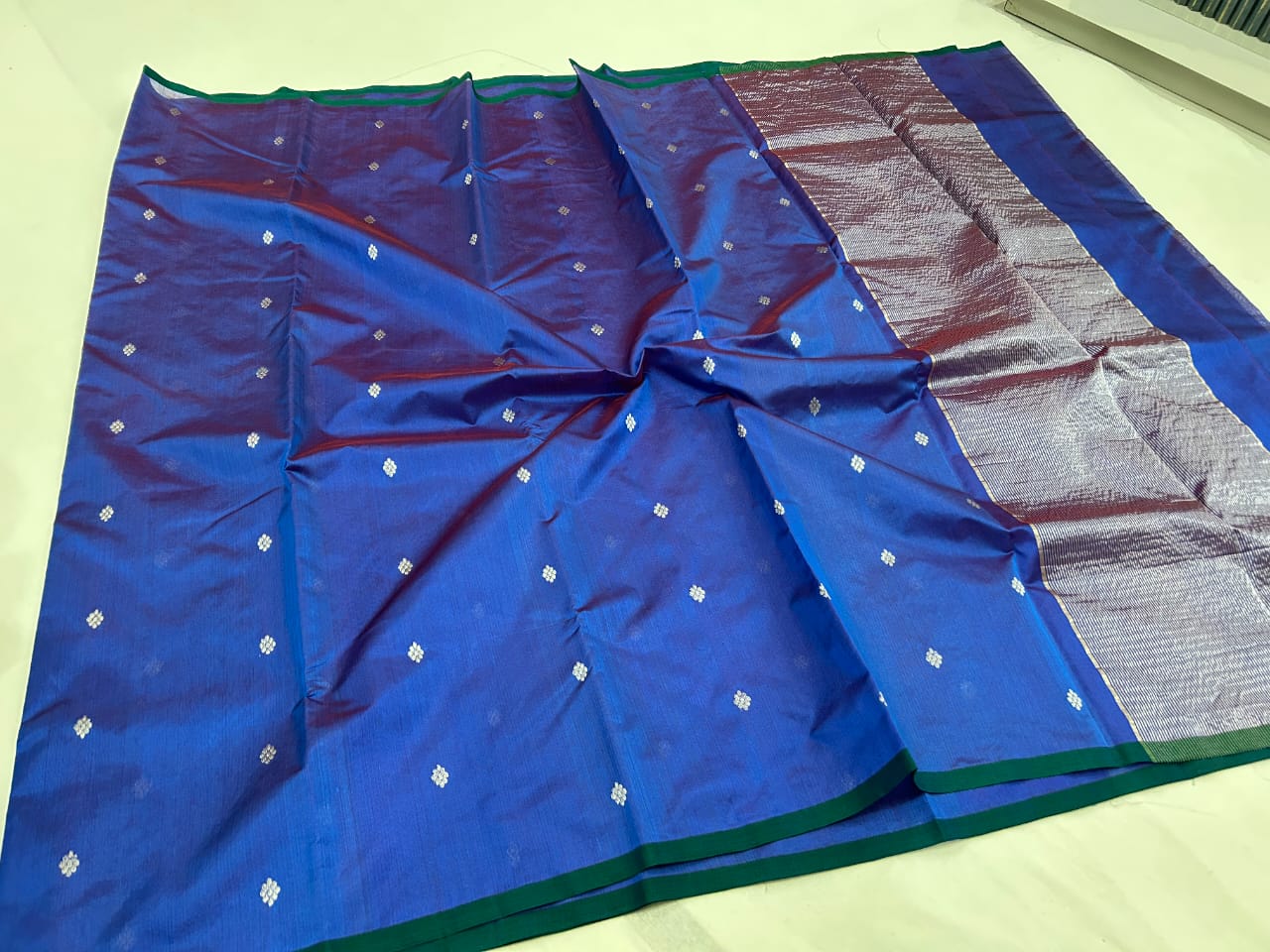 Handwoven Royal Blue Chanderi Pattu Saree with piping border - Image 2